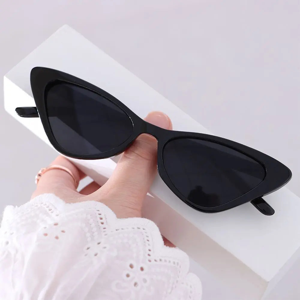 Retro Cat Eye Sunglasses UV400 Brand Designer Fashion Goggle Sun Glasses Women Men Trends Gradient Shades Outdoor Eyewear